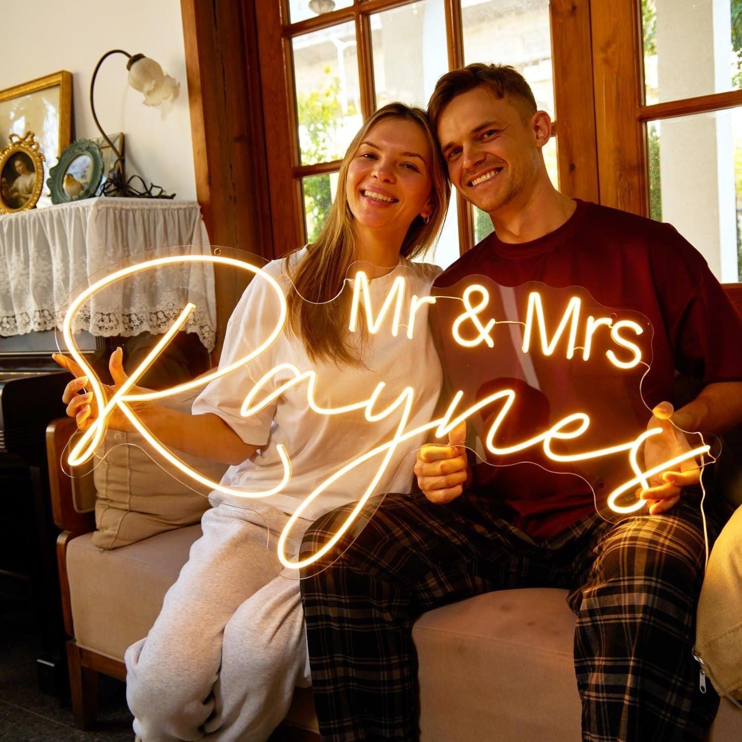 Custom Last Name Neon Sign | Family Name LED Light | Wedding Decor | Personalized Wedding Gifts || Led Neon Sign For Wedding | Neon Sign