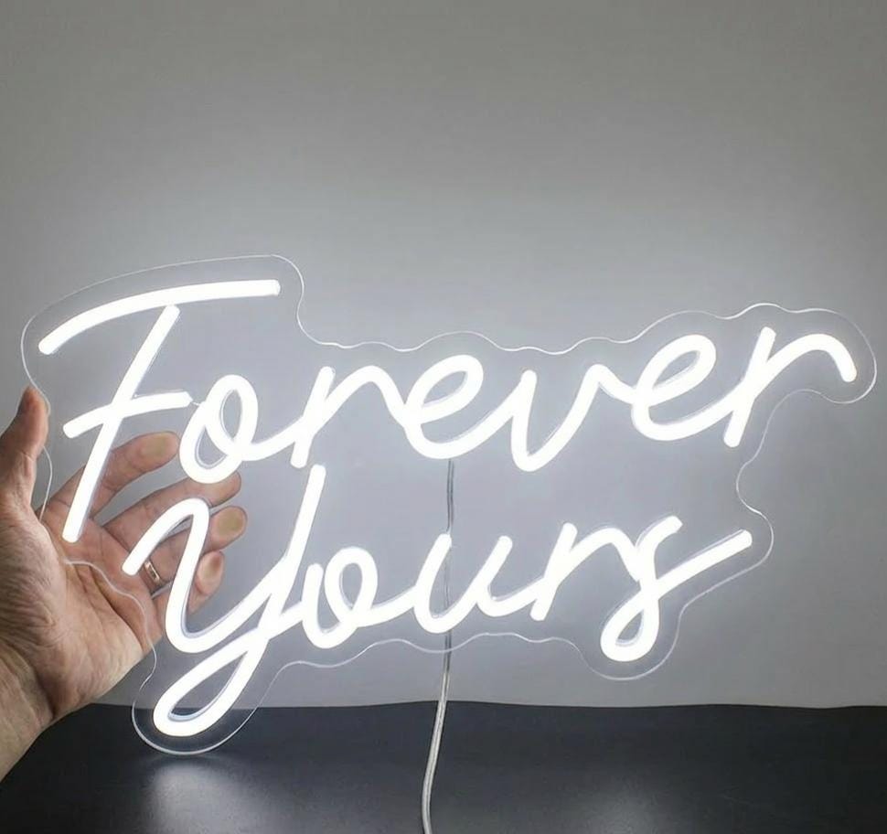 Custom Neon Sign for Wedding Decor | Personalized Last Name Sign | Bedroom Wall Decor | Neon Lights for Party, Anniversary & Birthday Gifts